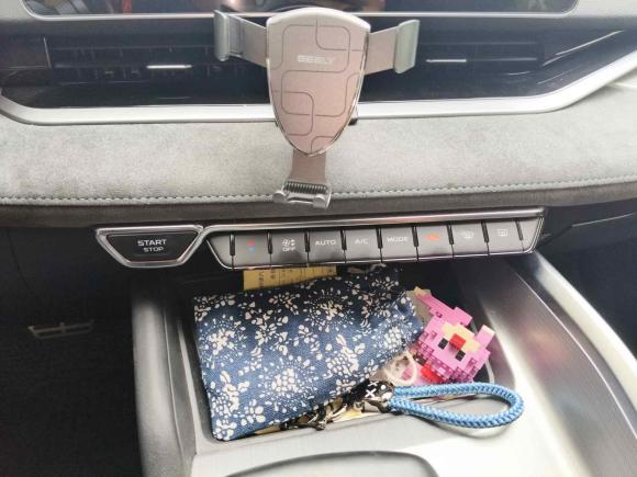 [义乌·苏E] 二手吉利汽车星瑞2023款 2.0TD 只此青绿版