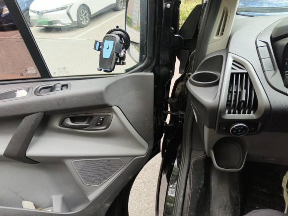 [上海·沪E] 二手福特全顺2017款 2.0T汽油自动多功能商用车短轴低顶国V