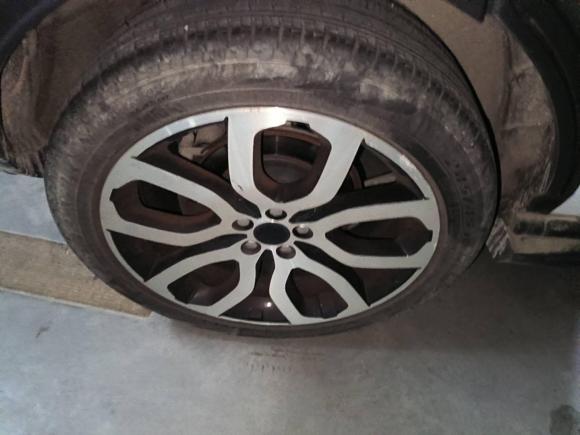 [南昌·苏E] 二手路虎揽胜极光2014款 2.0T 5门耀动版