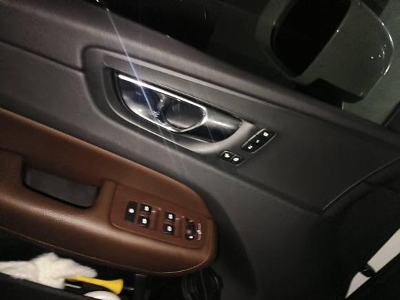 [深圳·粤B] 二手沃尔沃沃尔沃XC602019款 T5 四驱智逸版 国VI