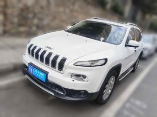 Jeep自由光2016款 2.4L 全能版