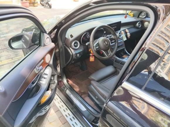 [深圳·粤B] 二手奔驰奔驰GLC2021款 GLC 300 L 4MATIC 动感型