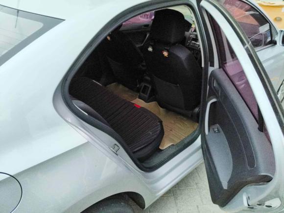 [青岛·鲁B] 二手大众桑塔纳2013款 1.6L 手动风尚版