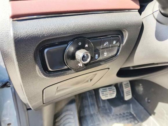 [广州·粤A] 二手广汽传祺传祺GS82017款 320T 两驱豪华智联版（七座）