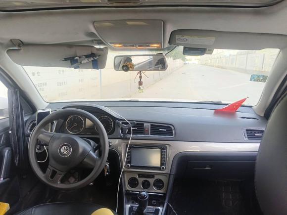 [深圳·粤E] 二手大众朗逸2015款 1.6L 手动舒适版