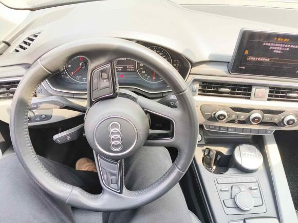 [无锡·苏B] 二手奥迪奥迪A4L2017款 40 TFSI 进取型