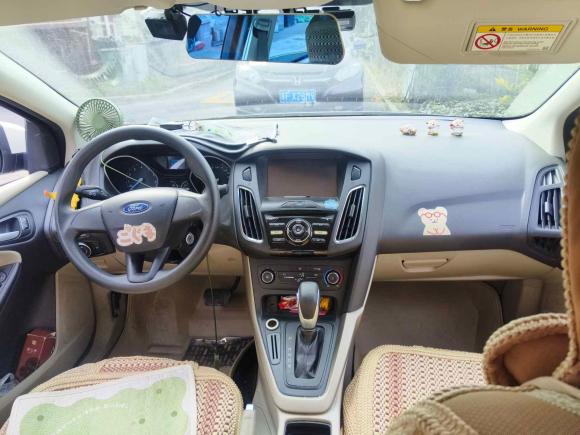 [上海·辽E] 二手福特福克斯2015款 三厢 1.6L 自动舒适型