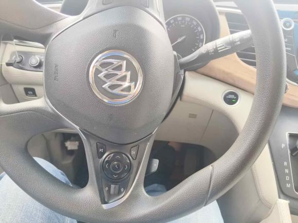 [广州·粤A] 二手别克别克GL82017款 ES 28T 舒适型 国V