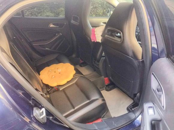 [无锡·苏B] 二手奔驰奔驰GLA2017款 GLA 200 动感型