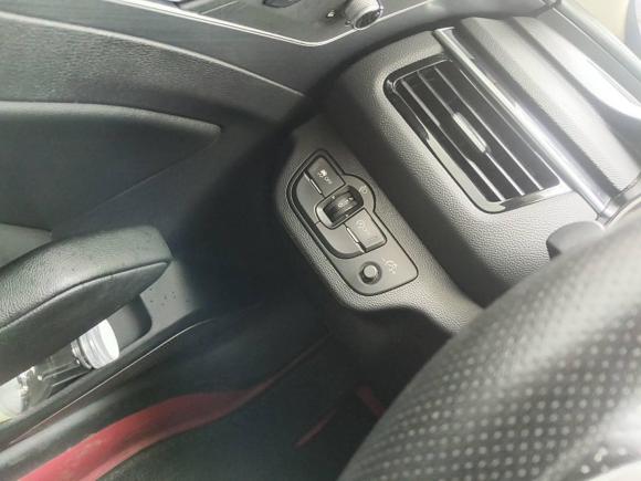 [武汉·鄂A] 二手红旗红旗H52022款 经典款 1.5T DCT旗韵版