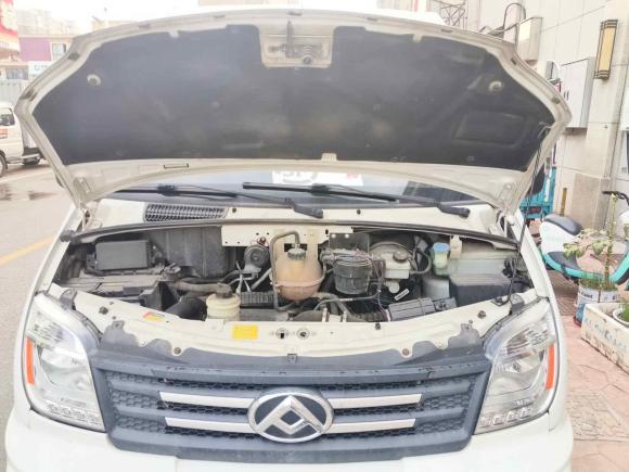 [南通·苏F] 二手上汽大通MAXUS新途V802021款 2.0T 手动经典傲运通长轴中顶6/7/8/9座