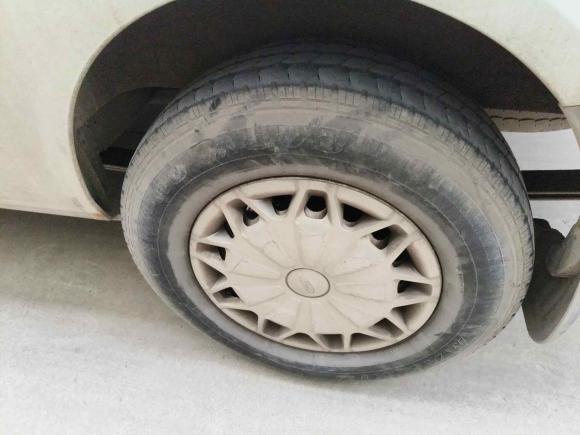 [青岛·鲁B] 二手福特全顺2017款 2.0T汽油自动多功能商用车短轴低顶国V