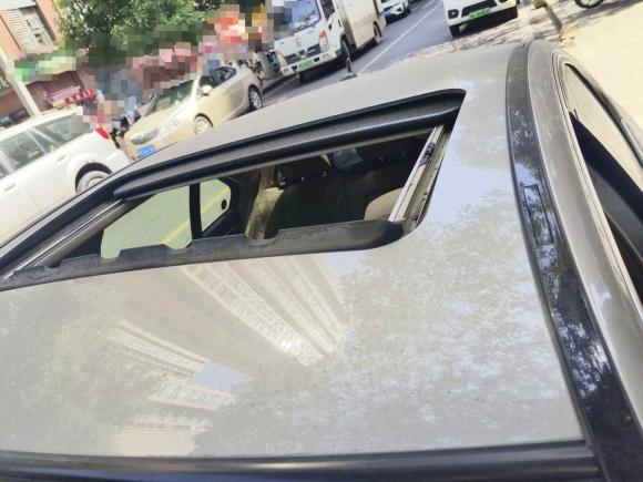 [成都·川A] 二手奔驰奔驰C级2008款 C 200K 标准型