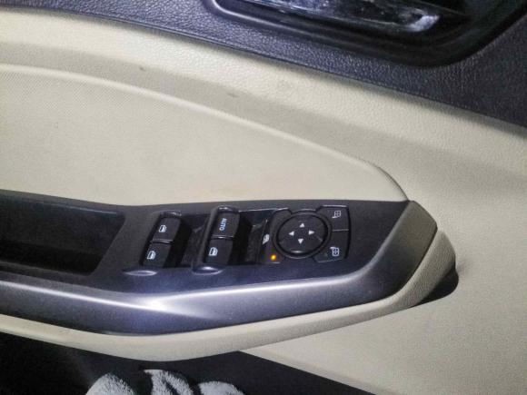 [深圳·粤B] 二手福特福睿斯2017款 改款 1.5L 自动舒适型