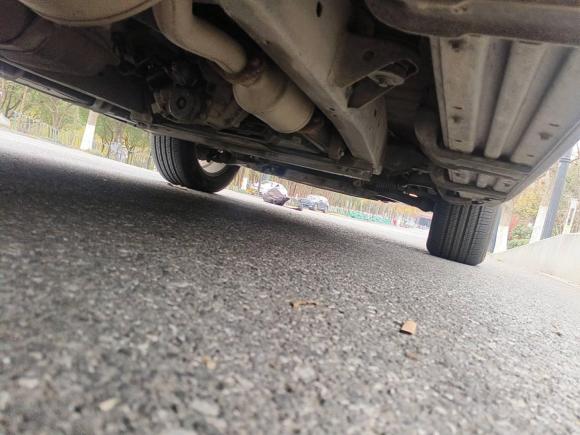 [杭州·浙A] 二手双龙雷斯特2011款 2.7T 四驱豪华导航版