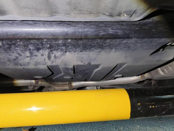 [深圳·粤B] 二手奔驰奔驰E级新能源2022款 改款三 E 350 e L 插电式混合动力轿车