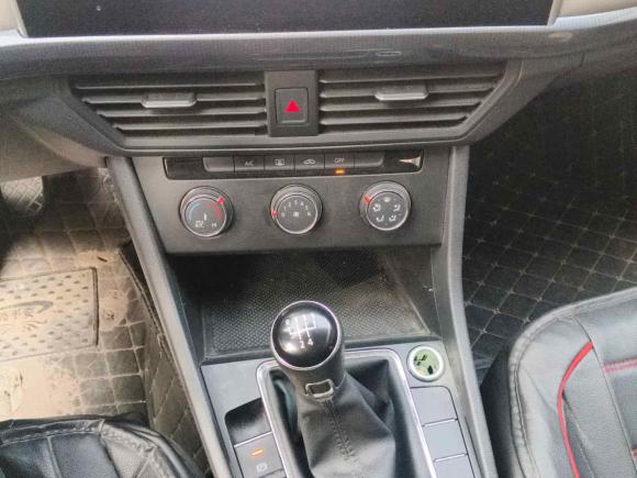 [青岛·鲁B] 二手大众宝来2024款 200TSI 手动畅行版