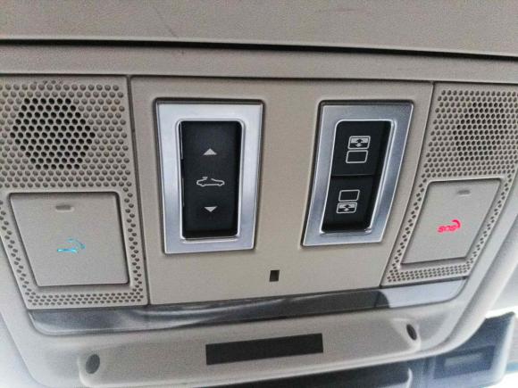 [苏州·苏E] 二手捷豹捷豹XEL2018款 2.0T 200PS 豪华版