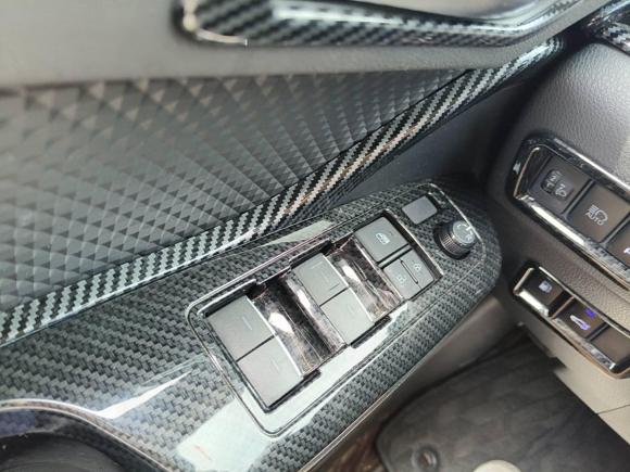 [上海·沪G] 二手丰田奕泽IZOA2021款 双擎 2.0L 奕驰版