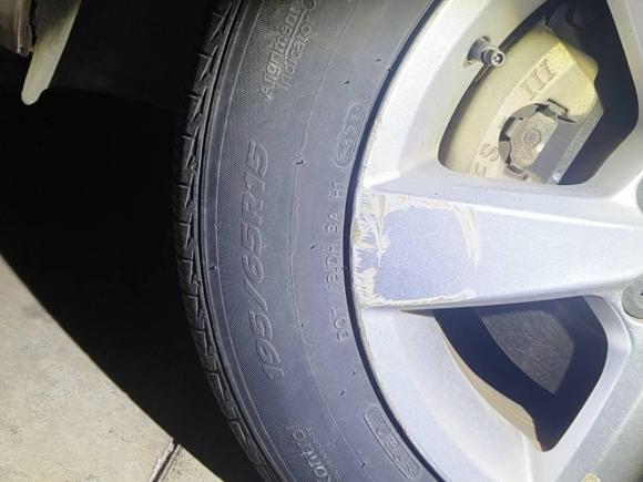 [武汉·鄂A] 二手大众朗逸2013款 改款经典 1.6L 手动风尚版