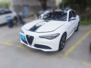 阿尔法·罗密欧Giulia朱丽叶2020款 2.0T 280HP 黯夜魅影限量版「上海二手车」「天天拍车」