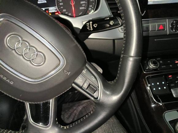 [上海·沪B] 二手奥迪奥迪A82016款 A8L 45 TFSI quattro豪华型