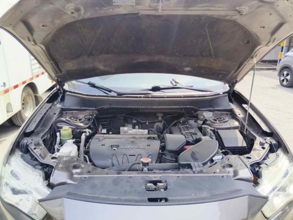 [青岛·鲁U] 二手三菱欧蓝德(进口)2012款 劲界 2.4 时尚导航版