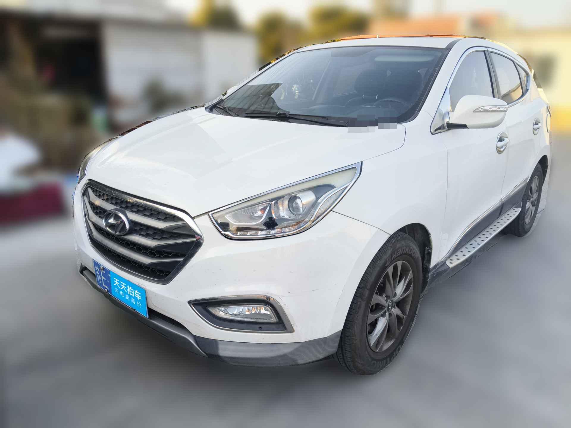 [苏州·苏E] 现代北京现代ix352015款 2.0L 自动两驱舒适型 国V