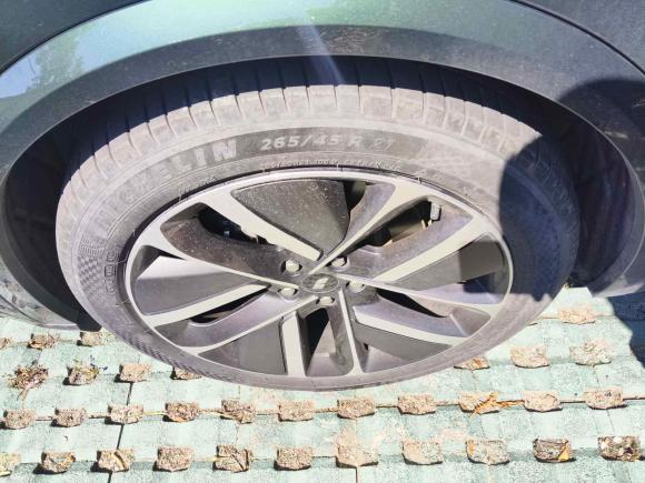 [金华·浙G] 二手理想汽车理想L92022款 Max