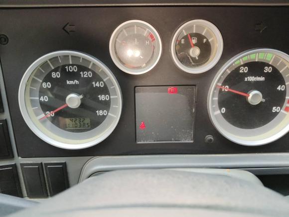 [温州·浙C] 二手依维柯依维柯得意2012款 2.5T-A35物流1版中顶