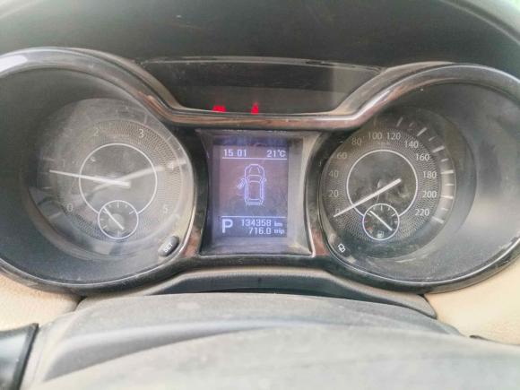 [青岛·鲁U] 二手江铃驭胜S3502013款 2.4T 自动两驱柴油豪华版5座