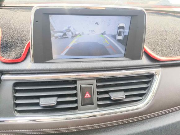 [青岛·鲁D] 二手东风风光风光3702017款 1.5L CVT时尚型 7座