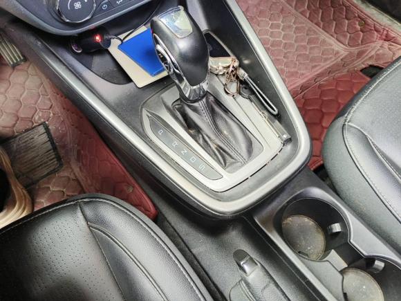 [成都·川R] 二手福特福睿斯2015款 1.5L 自动时尚型