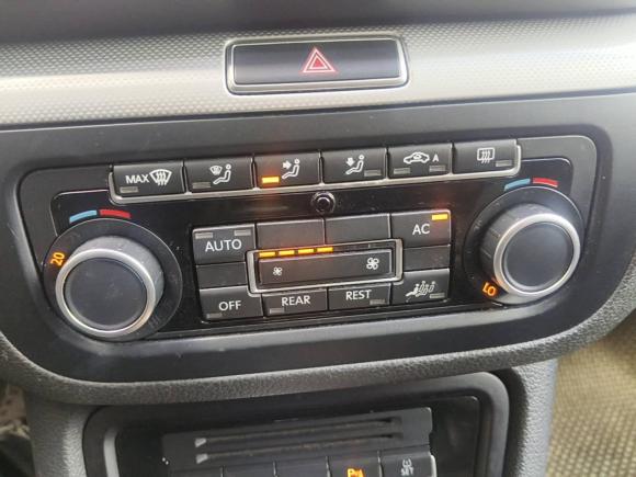 [深圳·粤B] 二手大众夏朗2012款 2.0TSI 标配型 欧IV