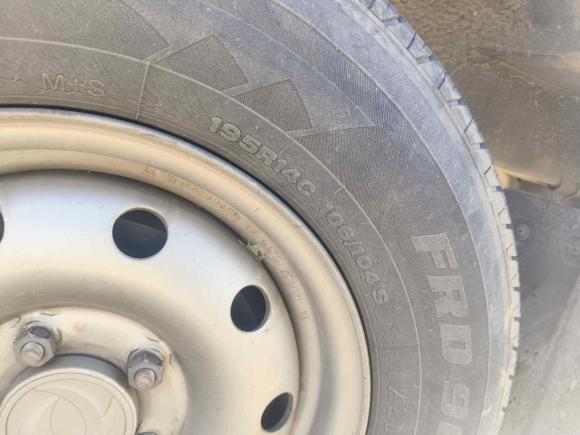 [苏州·苏E] 二手东风御风御风EM262023款 标准版 41.472kWh 河南锂动