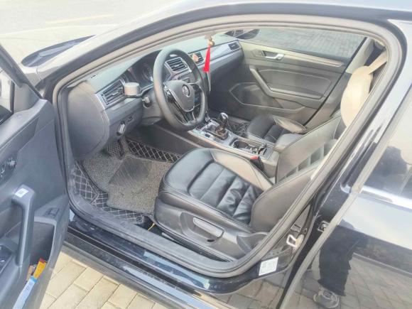 [成都·川A] 二手大众帕萨特2017款 280TSI DSG尊雅版