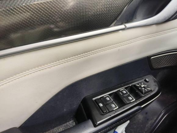 [上海·沪A] 二手威马汽车威马EX52021款 EX5-Z Fun动感版