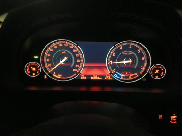 [上海·沪B] 二手宝马宝马X52017款 xDrive28i