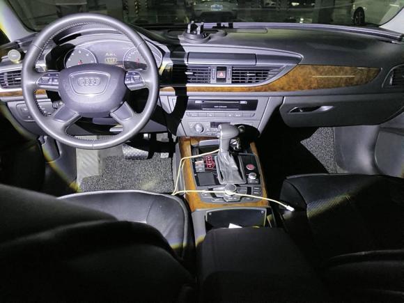 [无锡·苏B] 二手奥迪奥迪A6L2015款 30 FSI 百万纪念舒享型