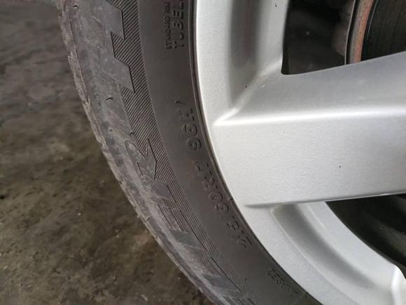 [成都·川A] 二手日产奇骏2010款 2.5L CVT旗舰版 4WD