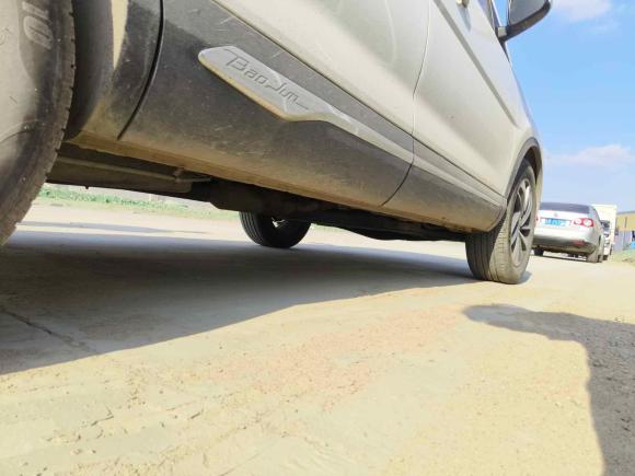 [青岛·鲁B] 二手宝骏宝骏5602015款 1.8L 手动豪华型