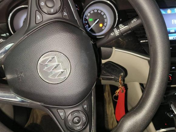 [广州·粤N] 二手别克威朗2017款 三厢 15S 自动领先型