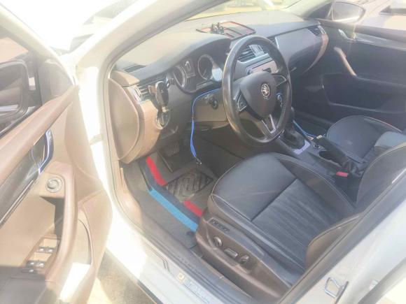 [广州·粤A] 二手斯柯达明锐2019款 旅行车 TSI280 DSG旗舰版 国V