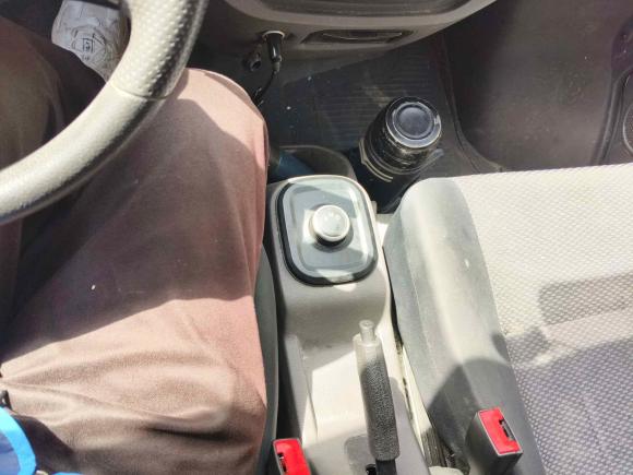 [杭州·浙A] 二手东风御风御风EM262023款 标准版 41.472kWh 河南锂动