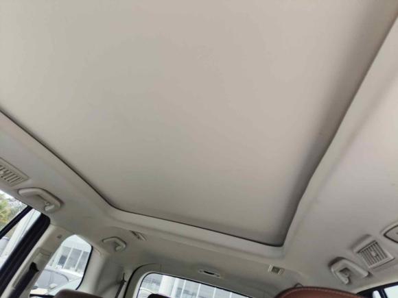 [广州·粤A] 二手哈弗哈弗H92017款 2.0T 汽油四驱尊贵型 7座