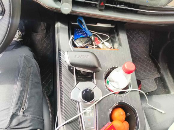 [杭州·浙A] 二手长安长安UNI-K 智电iDD2022款 蓝鲸iDD 130km 1.5T 卓越型