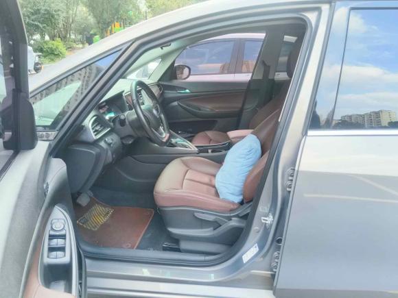 [苏州·苏E] 二手别克别克GL62018款 18T 6座豪华型