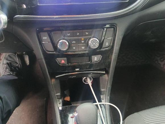 [青岛·赣F] 二手别克昂科拉2017款 18T 自动两驱都市领先型