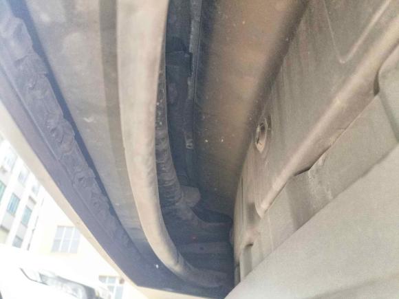 [深圳·粤B] 二手大众途锐2011款 3.0TDI 柴油标配型