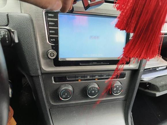 [上海·沪A] 二手大众高尔夫2015款 1.6L 自动舒适型